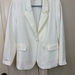 Women's Creamy White Small Blazer idem ditto NWT